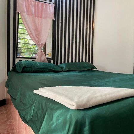 Hutofhappiness Apartment Тонгсала Екстериор снимка